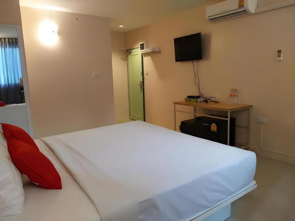 בנגקוק Bird Room Hotel - Pratunam מראה חיצוני תמונה