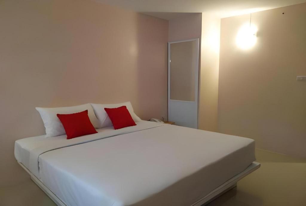 בנגקוק Bird Room Hotel - Pratunam מראה חיצוני תמונה